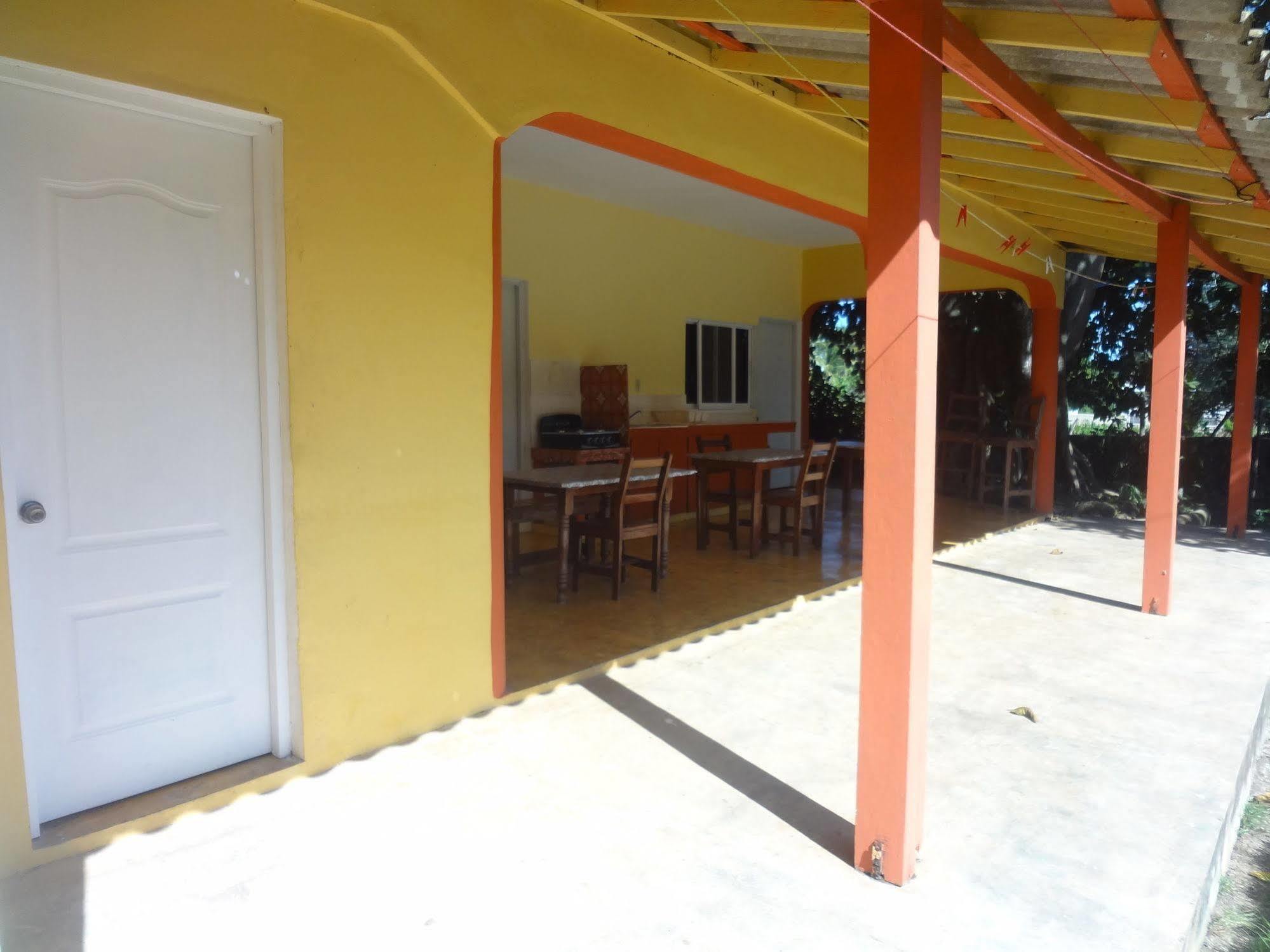 קברטה Gipsy Ranch Rooms מראה חיצוני תמונה