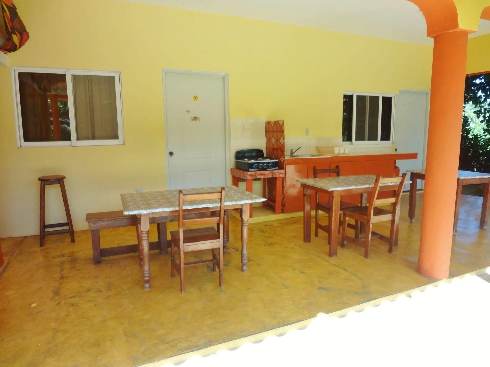 קברטה Gipsy Ranch Rooms מראה חיצוני תמונה