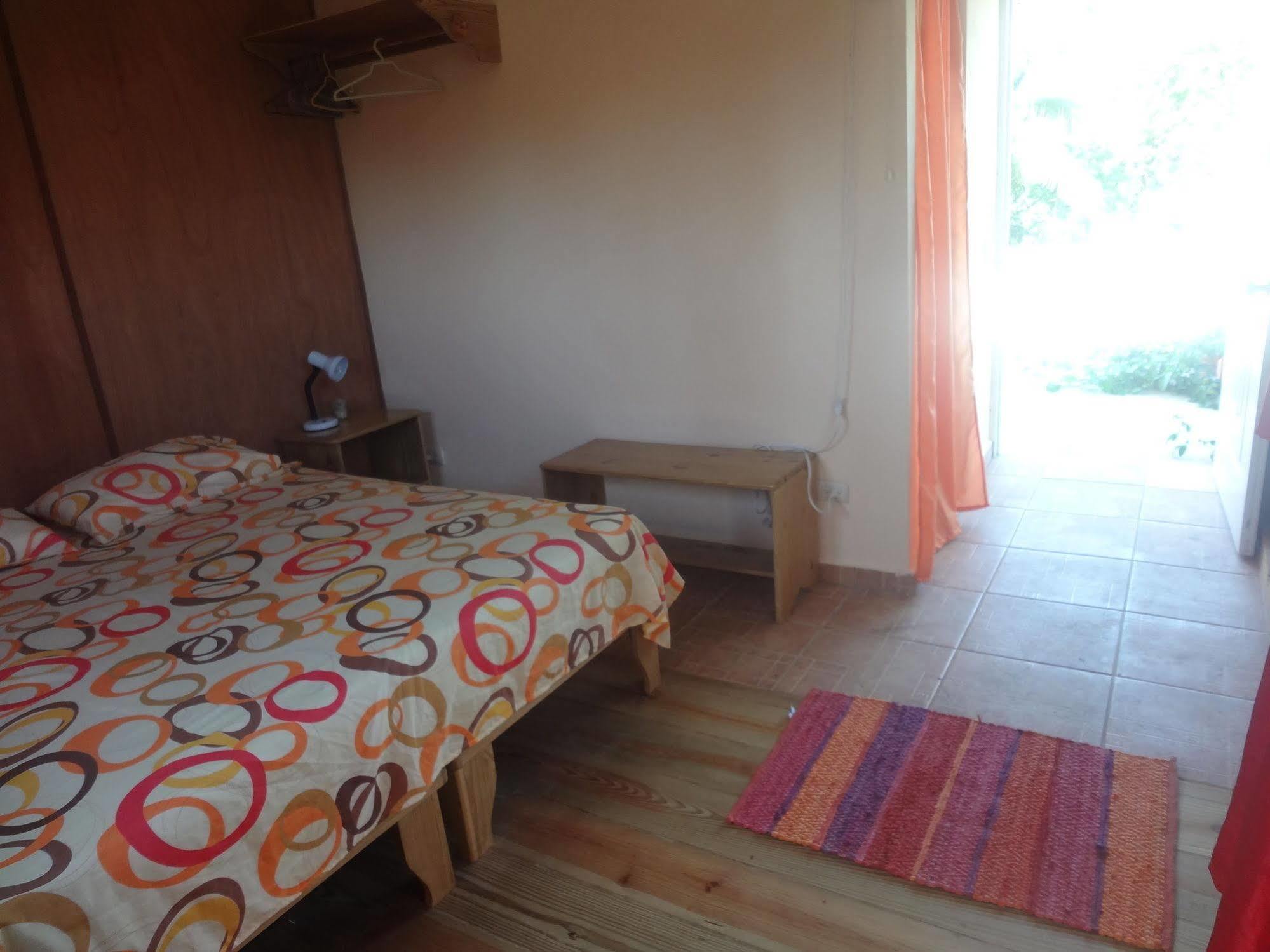קברטה Gipsy Ranch Rooms מראה חיצוני תמונה