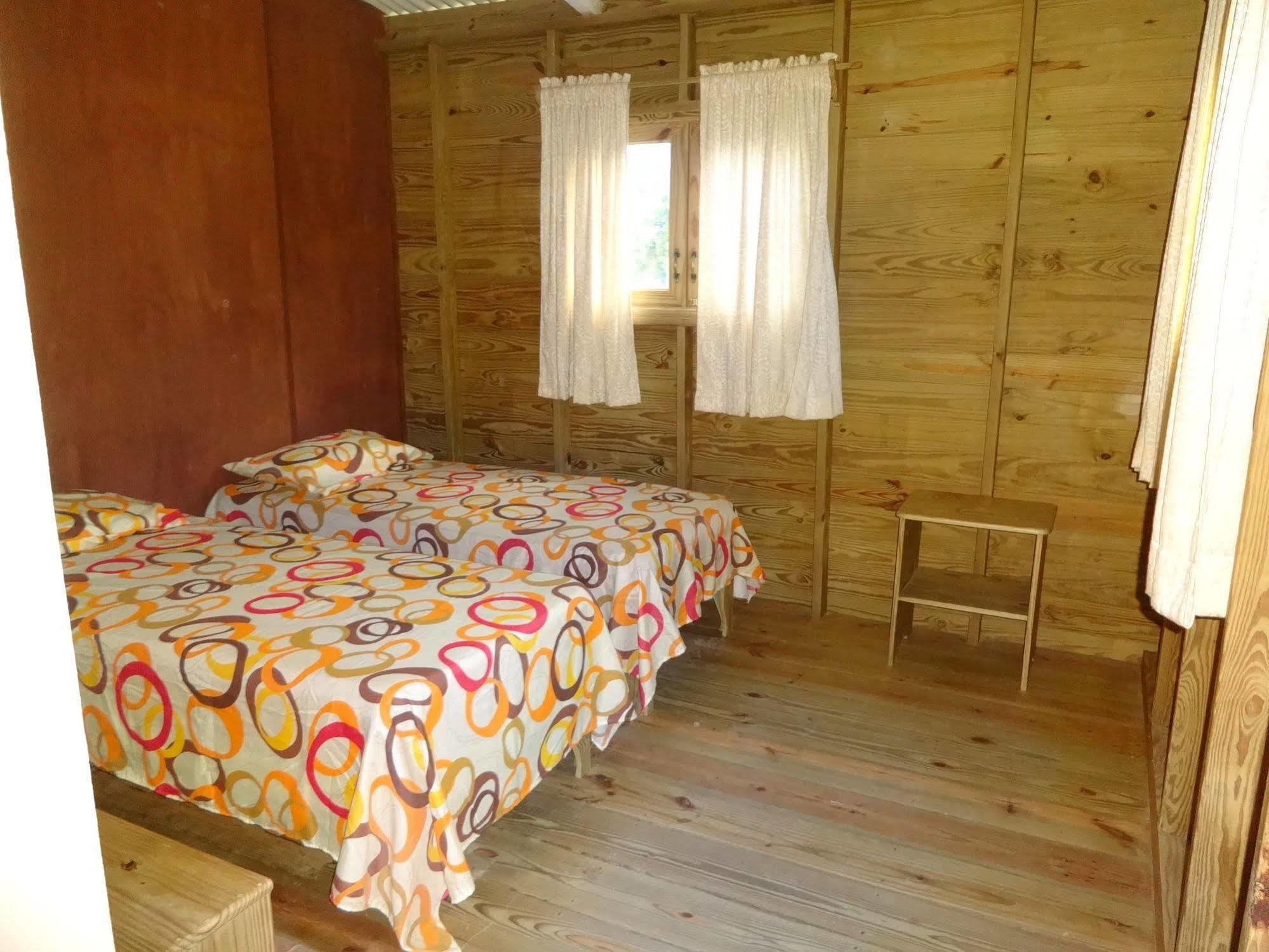קברטה Gipsy Ranch Rooms מראה חיצוני תמונה