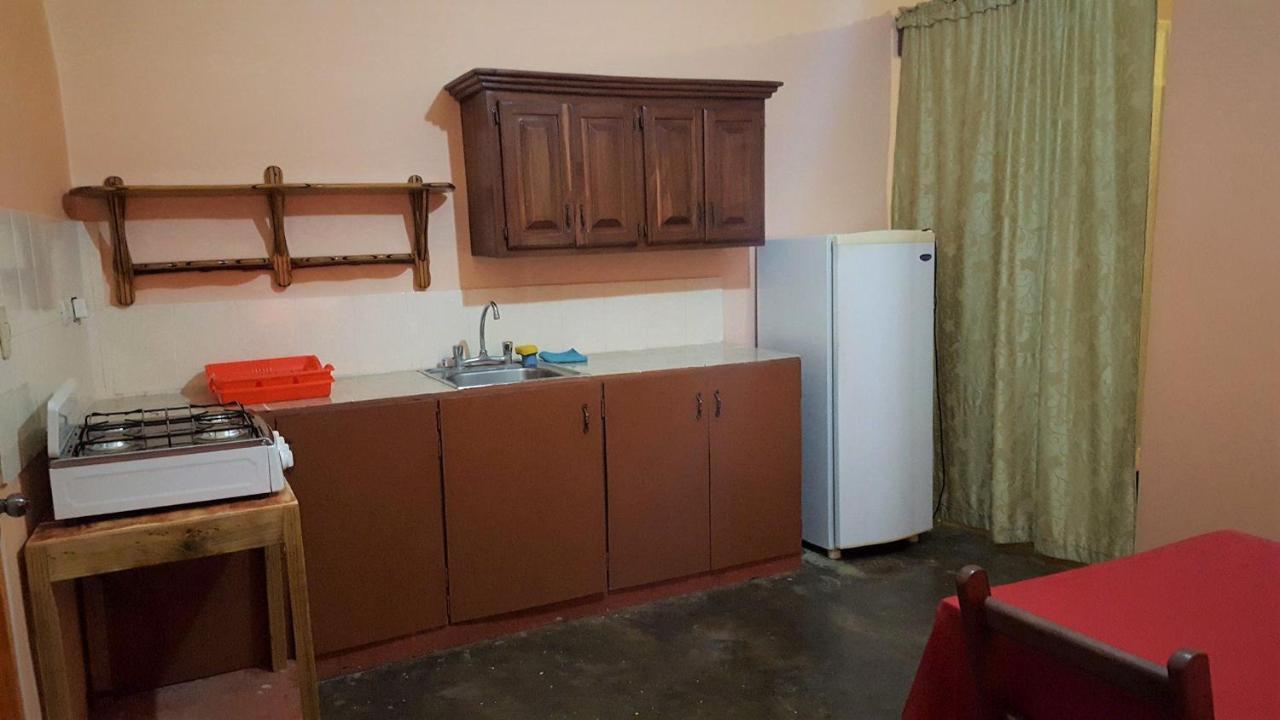 קברטה Gipsy Ranch Rooms מראה חיצוני תמונה